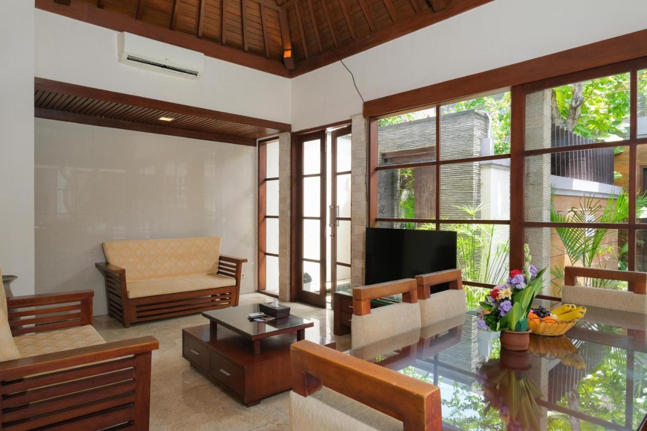 סמיניאק Bugan Villas מראה חיצוני תמונה