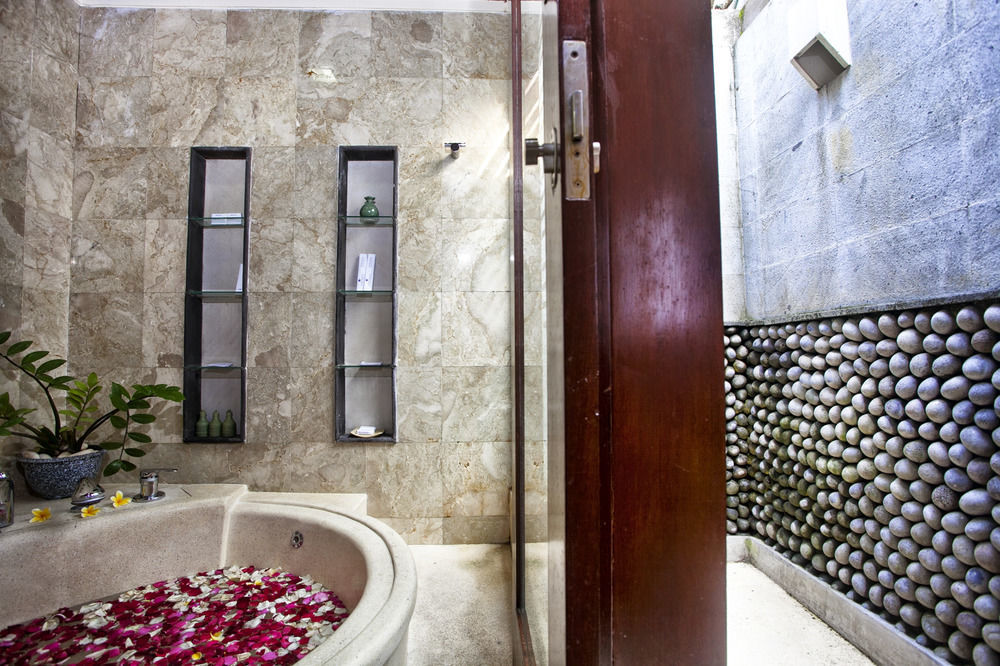 סמיניאק Bugan Villas מראה חיצוני תמונה