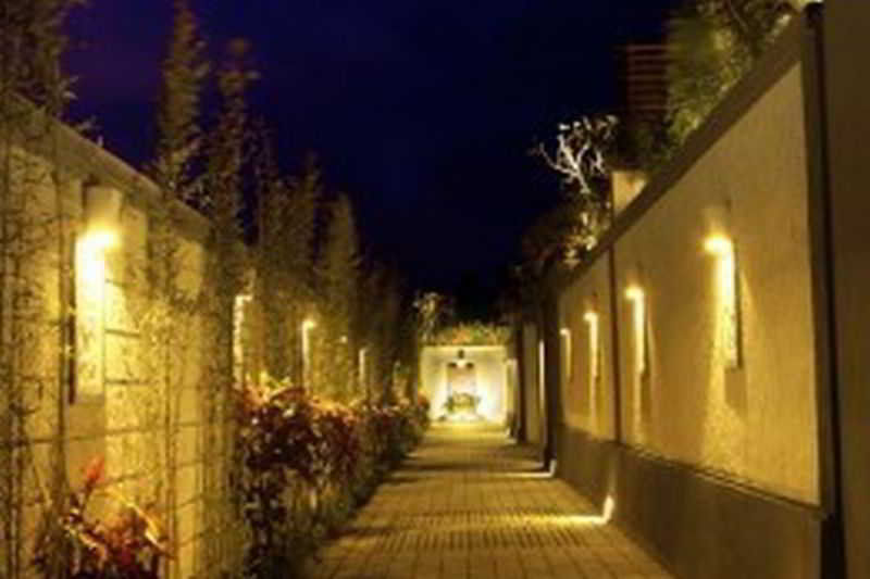 סמיניאק Bugan Villas מראה חיצוני תמונה